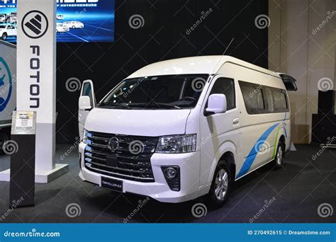 foton artista van price philippines